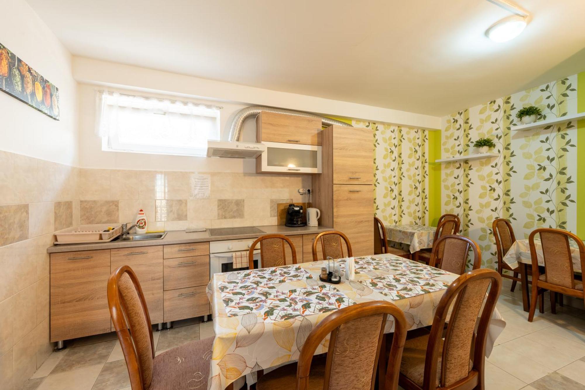 Szenti Vendeghaz Bed & Breakfast Gyor Exterior photo